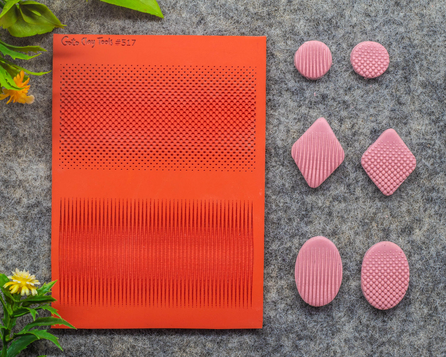 Polymer Clay Texture Mat: Gradient Dots, Rubber Tile (#517)