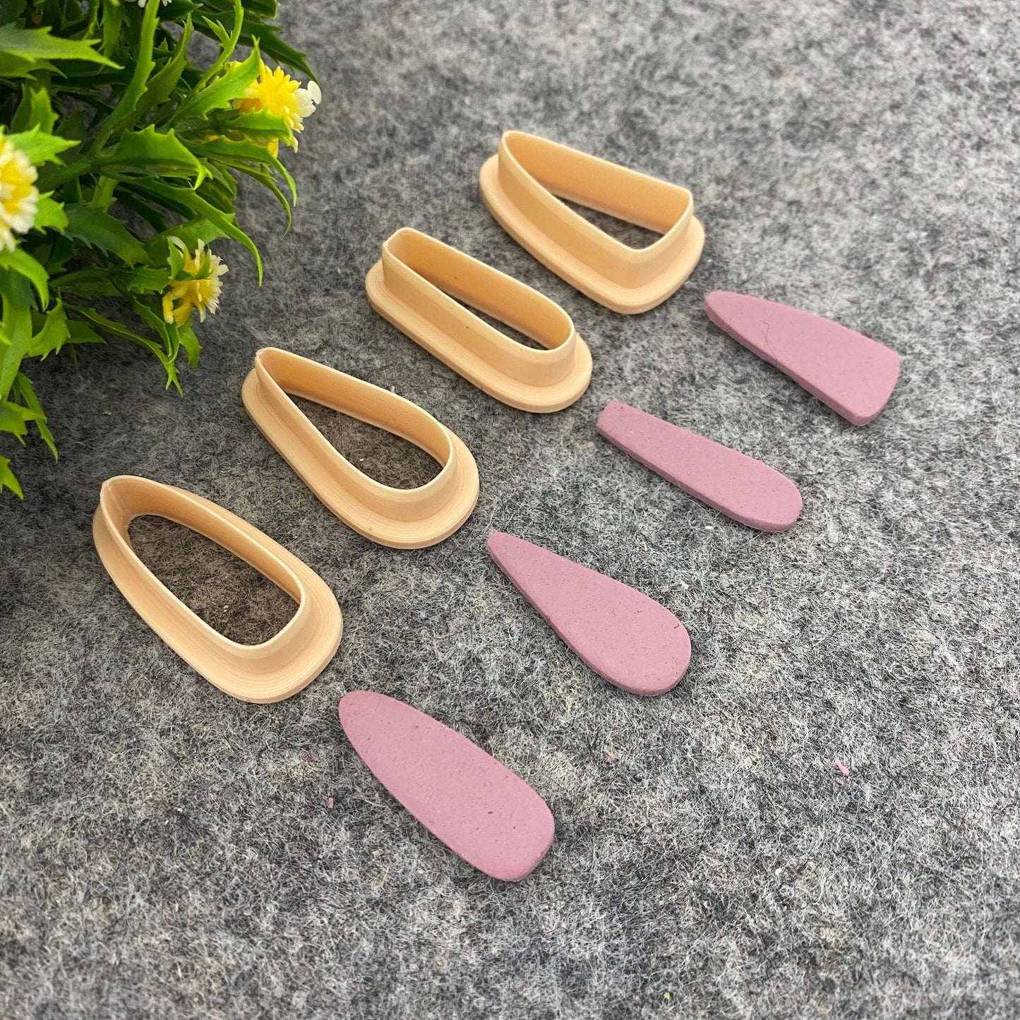 Organic Dangle clay cutter, earring polymer clay cutter, Triangle shape, dangle jewellery cutter, Organic cutter Polymer clay tools #663