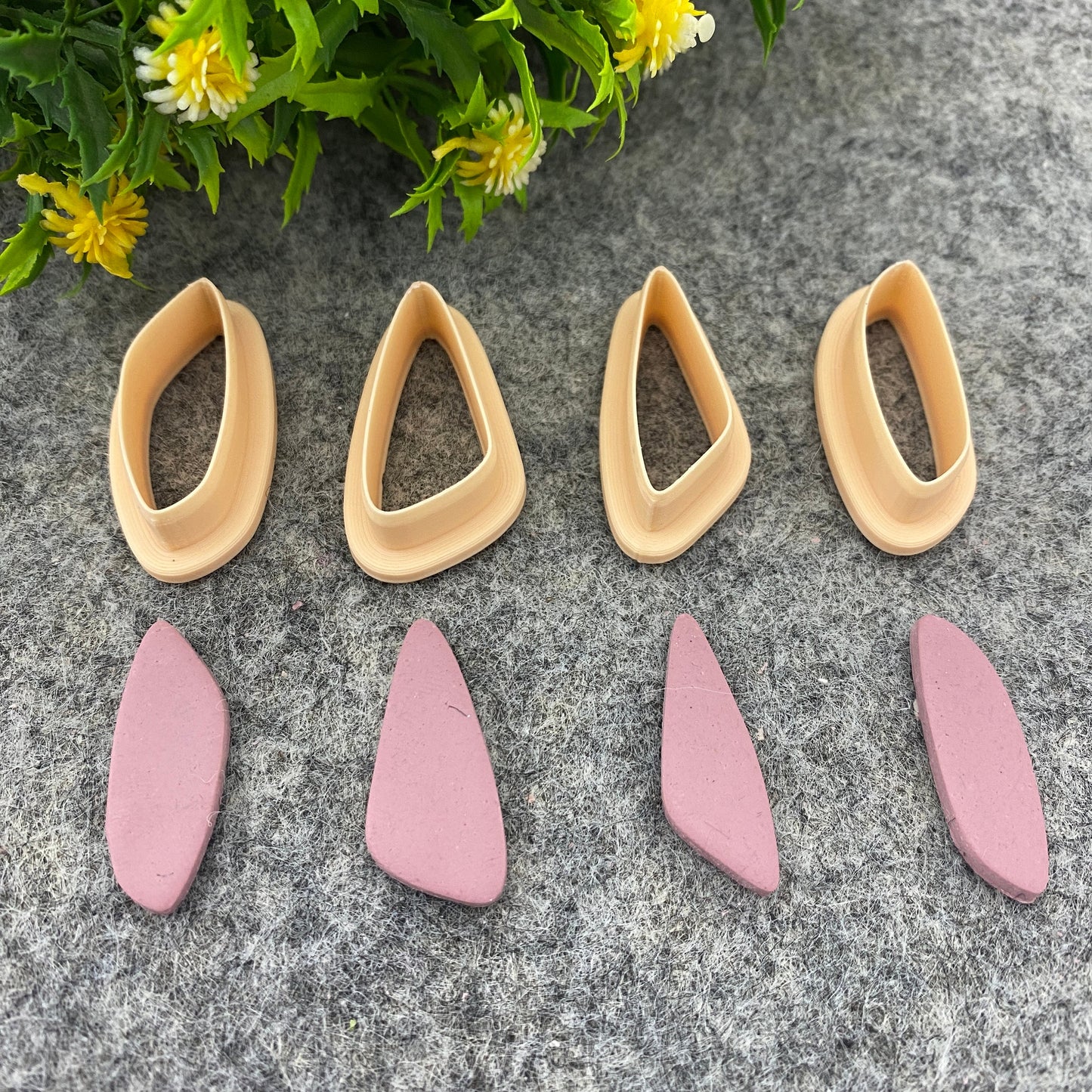 Organic Dangle clay cutter, earring polymer clay cutter, Triangle shape, dangle jewellery cutter, Organic cutter Polymer clay tools #662