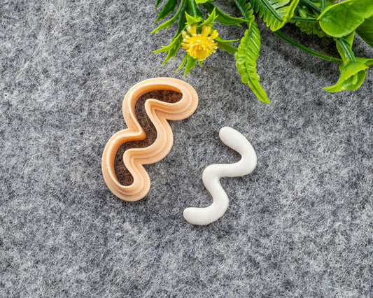 Wiggle Polymer Clay Cutter: 3D Printed Earring Tool