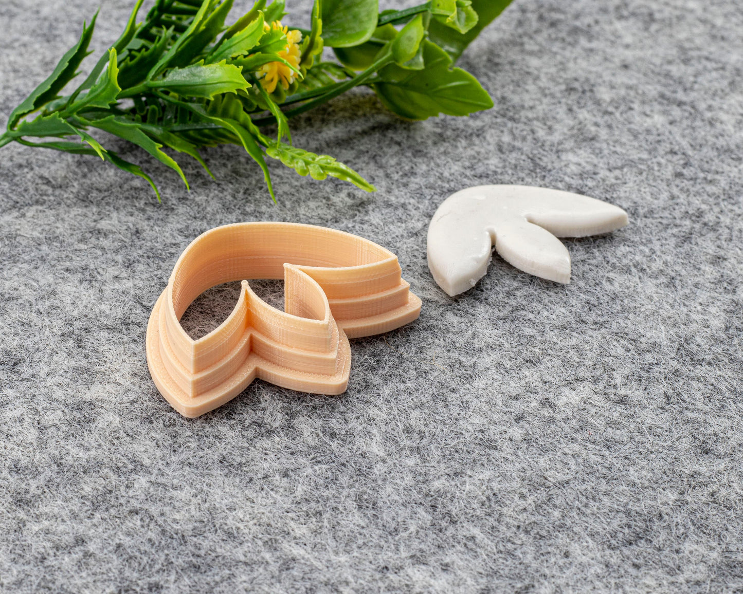 Tulip Clay Cutter: Floral Earring Jewelry Tool