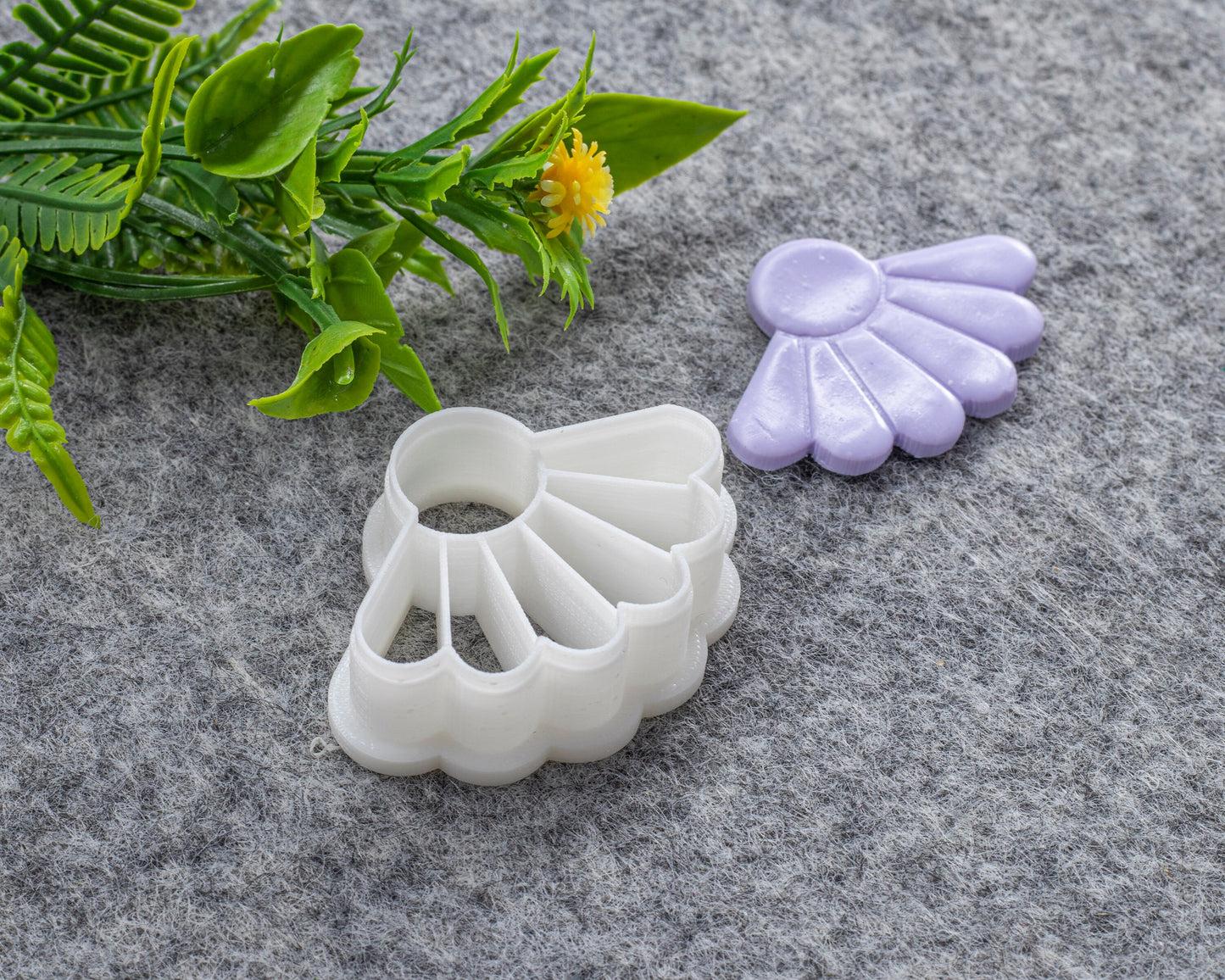 Daisy Drop Embossed Clay Cutter, Polymer clay cutter, Earring cutter