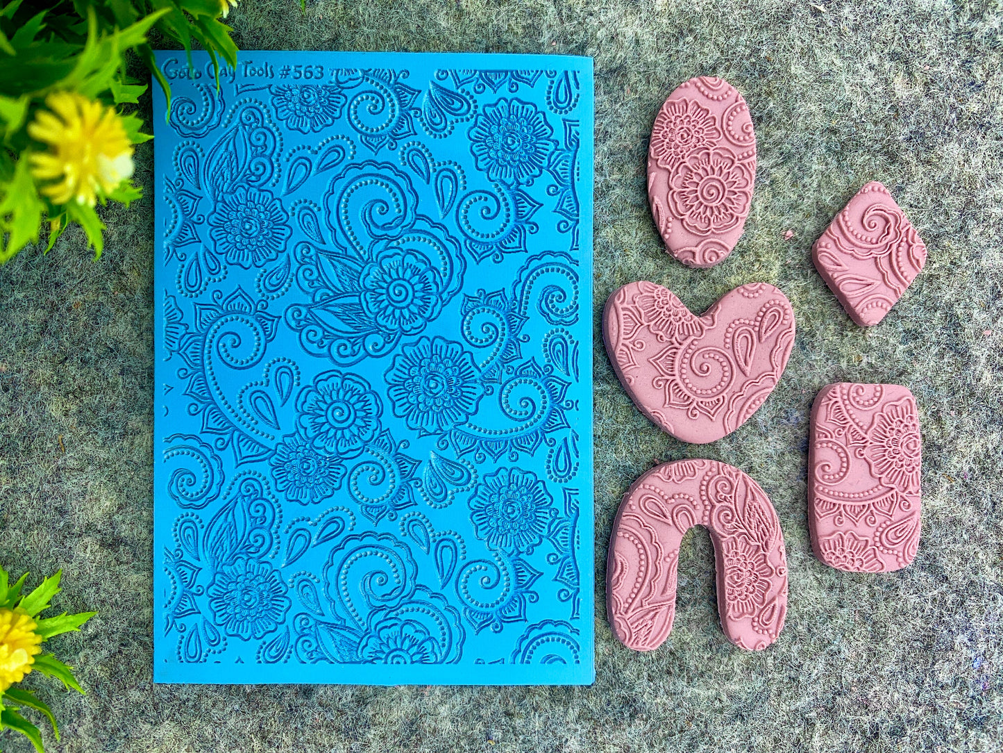 Floral Rubber Texture Mat for Polymer Clay Jewelry (74mm X 105mm) #563