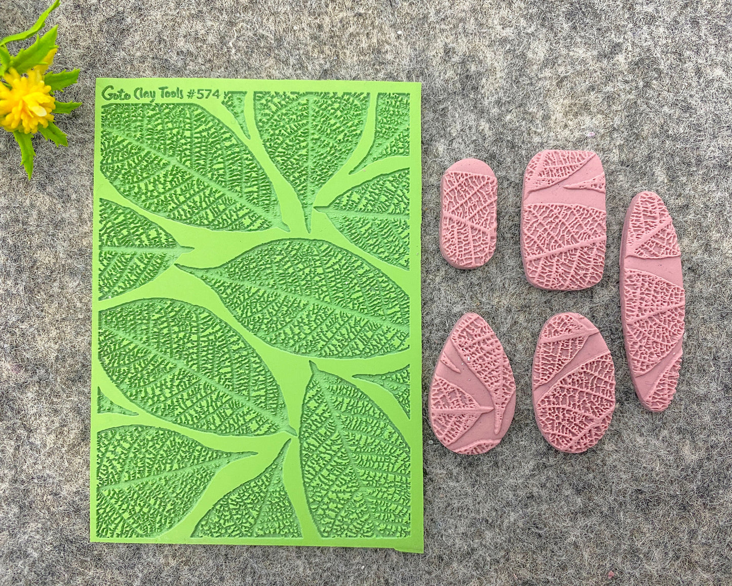 Leaf Texture Mat for Polymer Clay Jewelry: Rubber Texture Tile #574