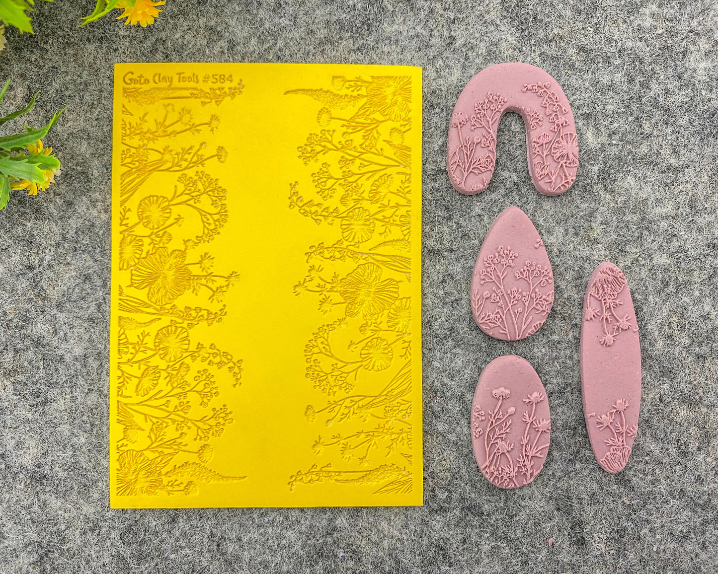 Wildflowers Texture Mat for Polymer Clay Jewelry: Rubber Tile #584