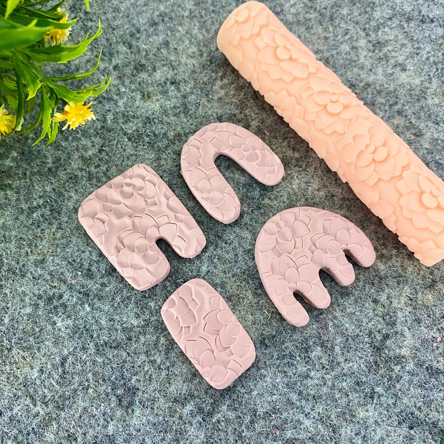Floral Clay Texture Roller, Polymer Clay Texture Roller, Resin Hand Roller for Polymer Clay, Polymer Clay Tools #108