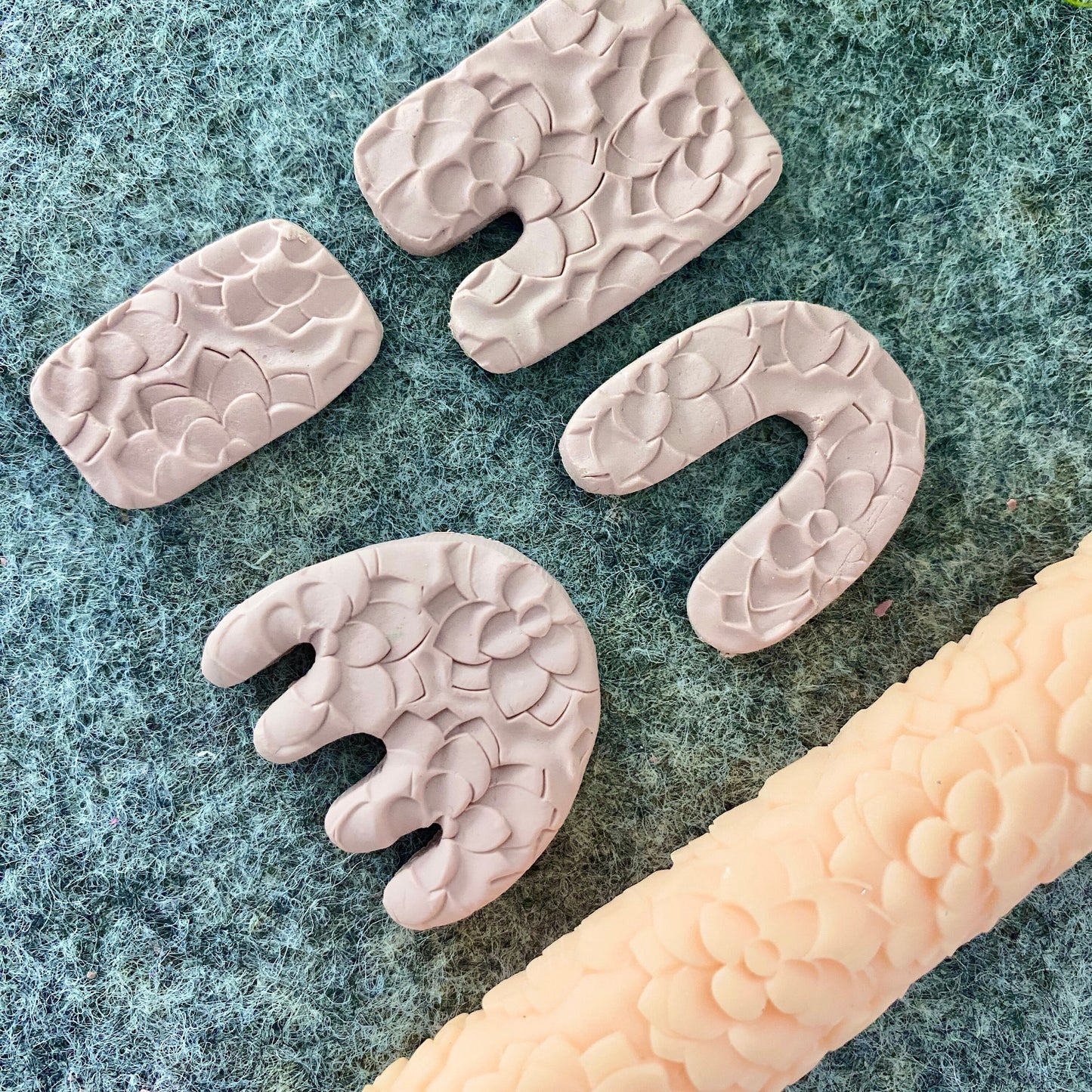 Floral Clay Texture Roller, Polymer Clay Texture Roller, Resin Hand Roller for Polymer Clay, Polymer Clay Tools #108