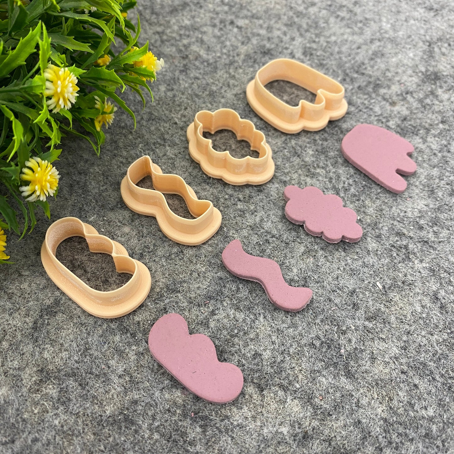 Organic wiggly clay cutter, earring polymer clay cutter, Tulip dangle jewellery cutter, Organic cutter Polymer clay tools #659